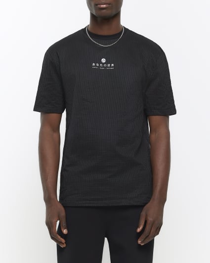 Black regular fit seersucker graphic t-shirt