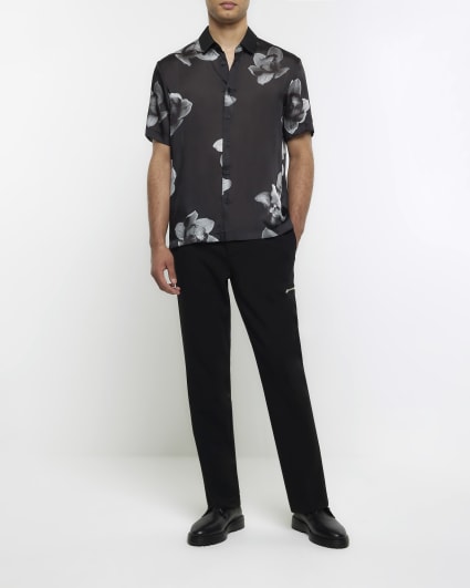 Black regular fit floral shirt