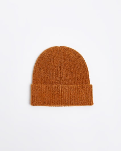 Rust rib beanie