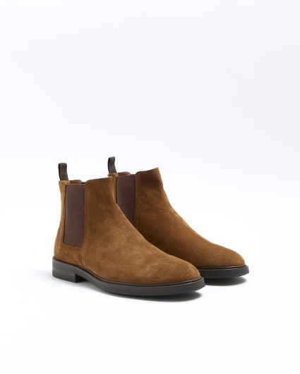 Brown suede Chelsea boots