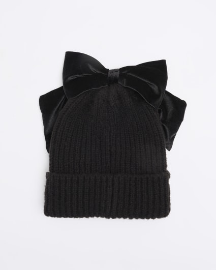 Girls black corsage beanie hat