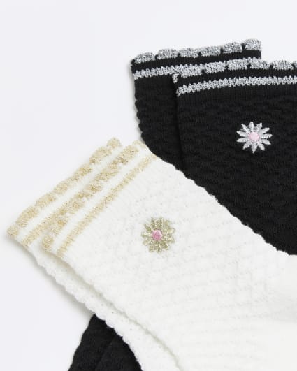Mini girls cream embroidered socks 2 pack