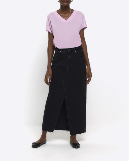 Pink v-neck t-shirt