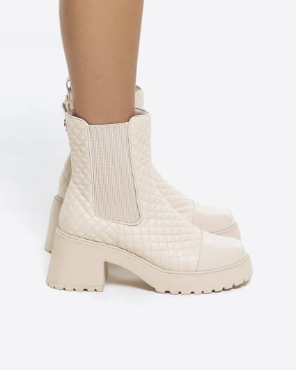 Cream quilted chunky heel Chelsea boots
