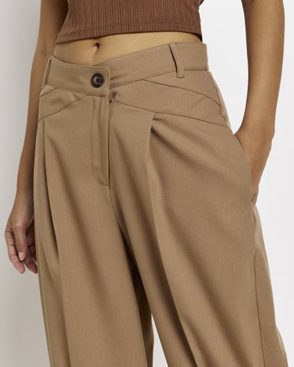 Beige crossed waistband straight trousers