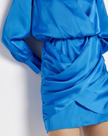Blue long sleeve satin mini shirt dress