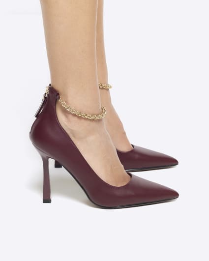Red chain strap heeled court shoes
