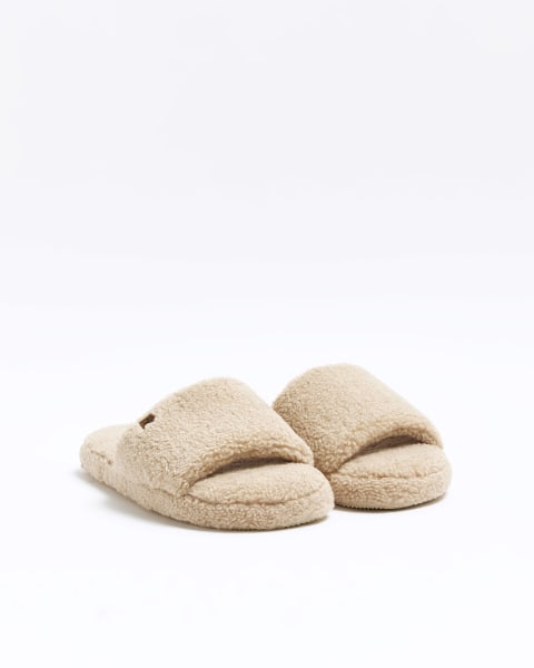 Beige shearling slippers