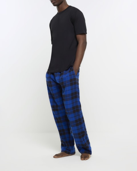Blue check trousers and t-shirt lounge set