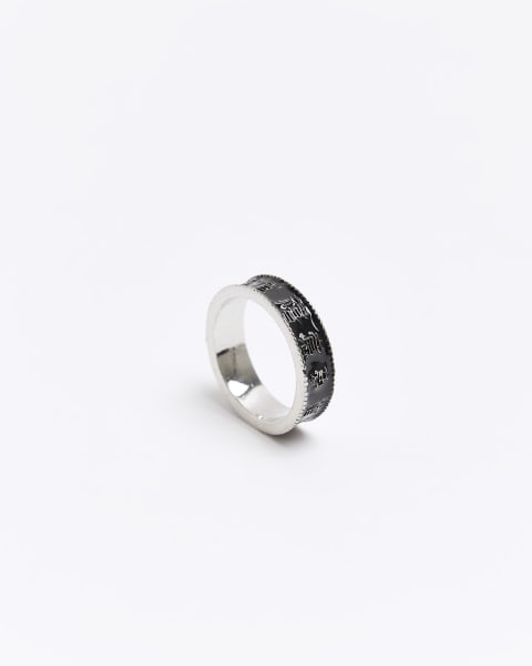 Silver colour letter ring