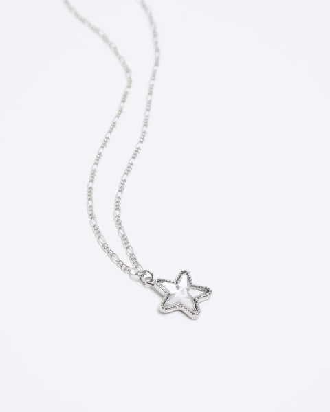 Girls silver star necklace