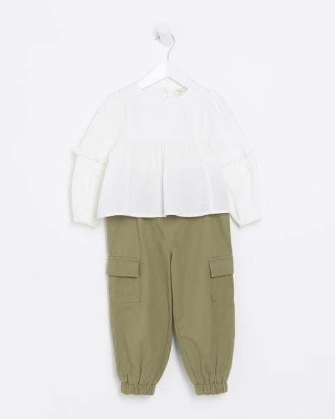 Mini girls white blouse and trousers set