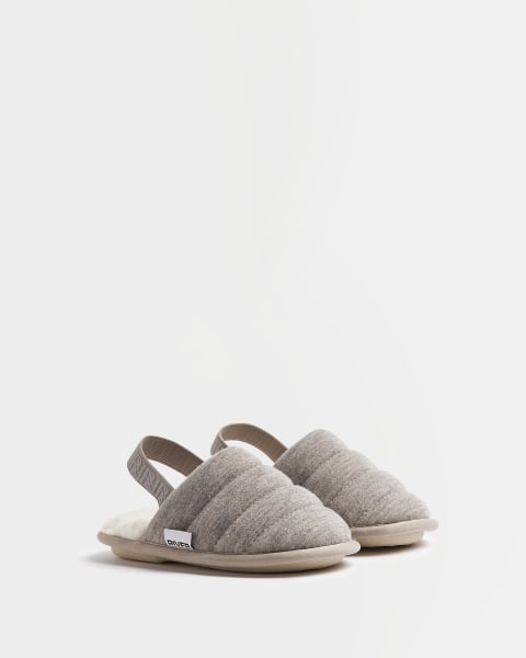 Boys beige quilted fleece slippers