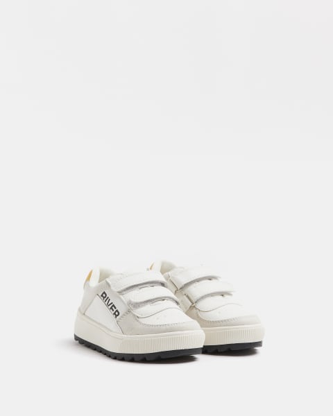 Mini boys white velcro shoes