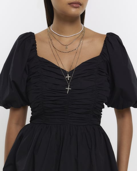 Gold cross multirow necklace