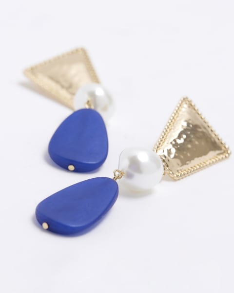 Gold pearl resin earrings
