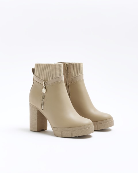 Cream side zip heeled ankle boots