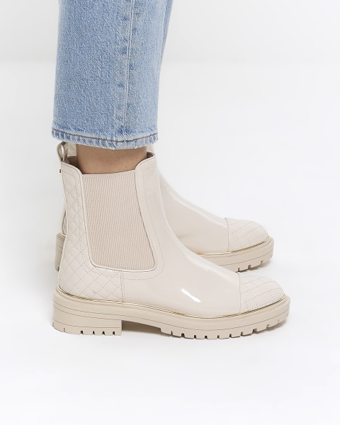 Cream quilted chelsea boots