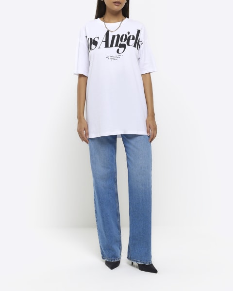 White graphic oversized t-shirt
