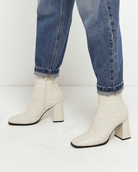 Cream wide fit quilted heeled ankle boots