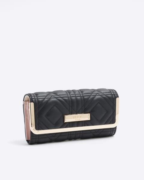 River Island Bags and Purses Sale.Starting Price from £6. Click & Collect  £1/ free over £20 @ River Island