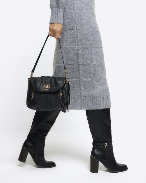 Black zip detail shoulder bag