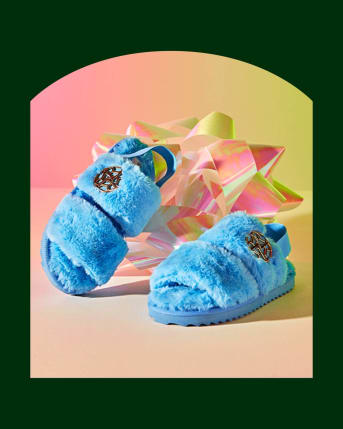 Kids river sales island slippers