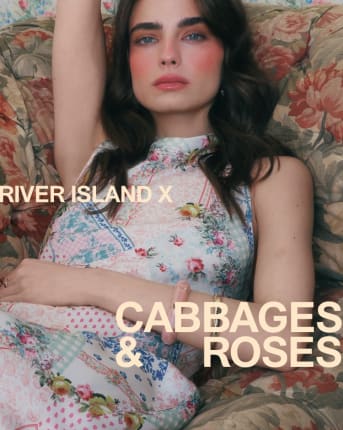 HOW TO STYLE FLORALS THE CABBAGES & ROSES WAY | River Island Edit