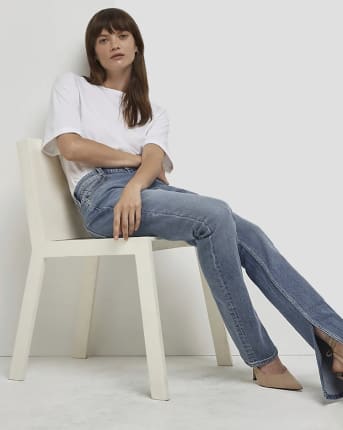 How to style flared jeans