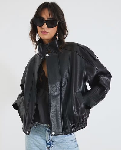 Coats & Jackets