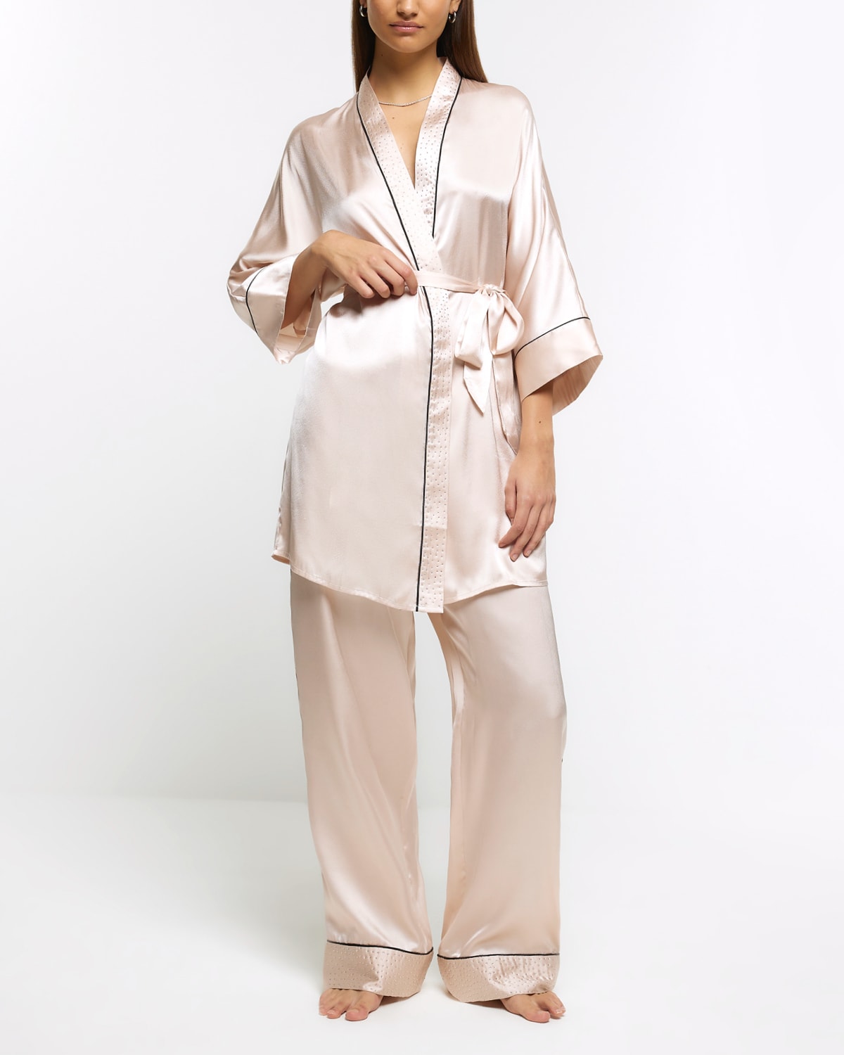 The Loungewear Your Wardrobe Needs River Island Edit