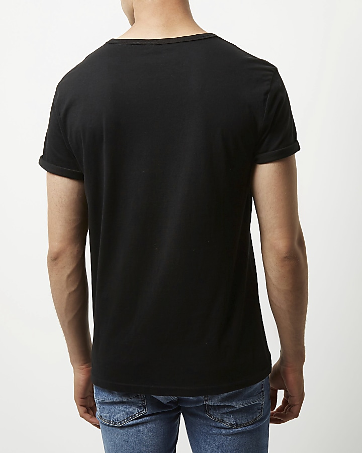 Black rolled sleeve pocket T-shirt
