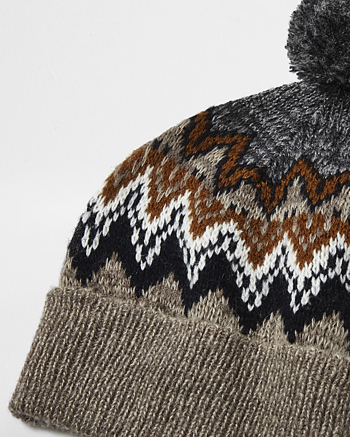 Light brown Fairisle knit bobble hat