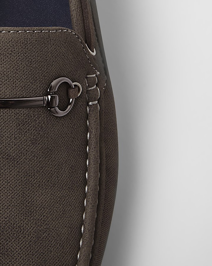 Grey grip sole snaffle loafers