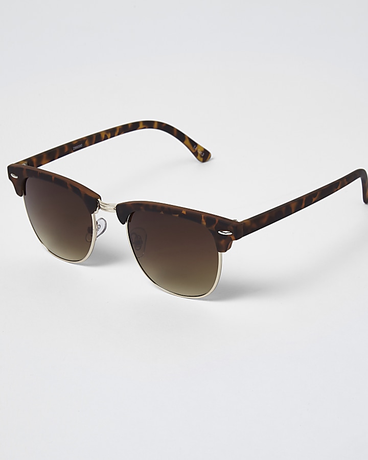 Brown tortoiseshell retro sunglasses