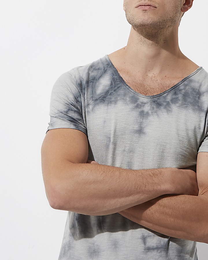 Grey tie dye muscle fit V neck T-shirt