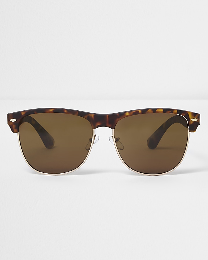 Brown tortoiseshell tinted retro sunglasses