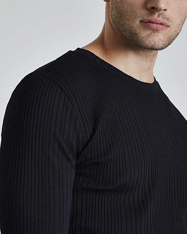Black ribbed long sleeve knit T-shirt