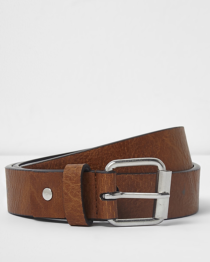 Tan brown textured skinny buckle belt