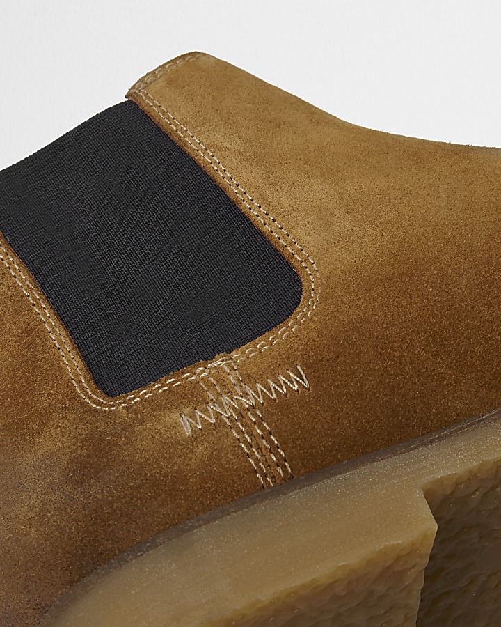 Tan brown suede chelsea boots