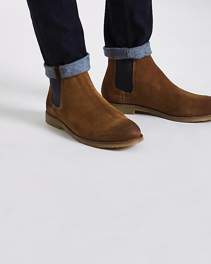 Tan brown suede chelsea boots
