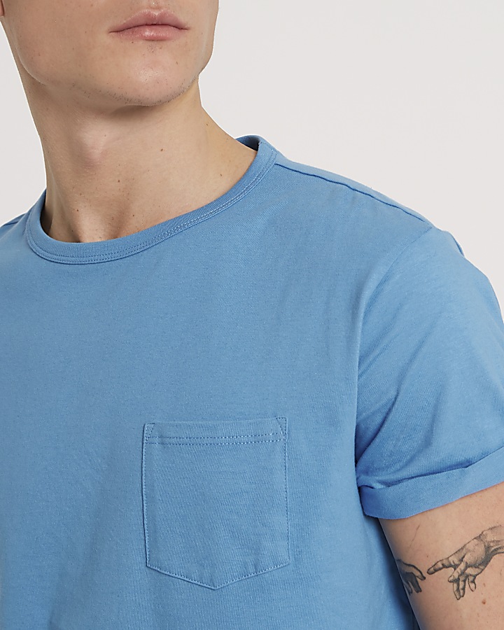 Light blue rolled sleeve pocket T-shirt