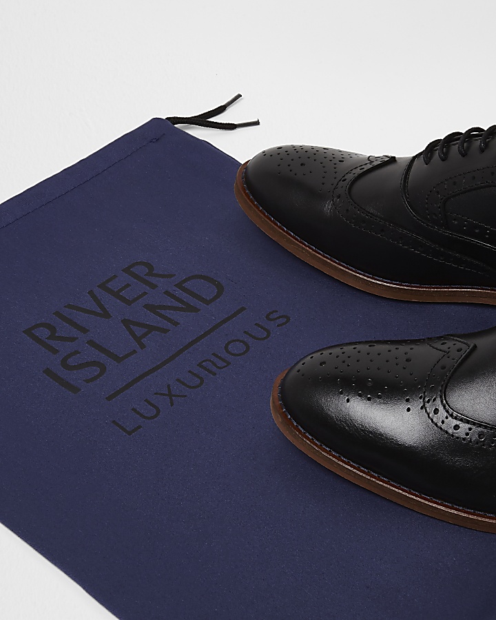 Black leather lace-up brogue Oxford shoes