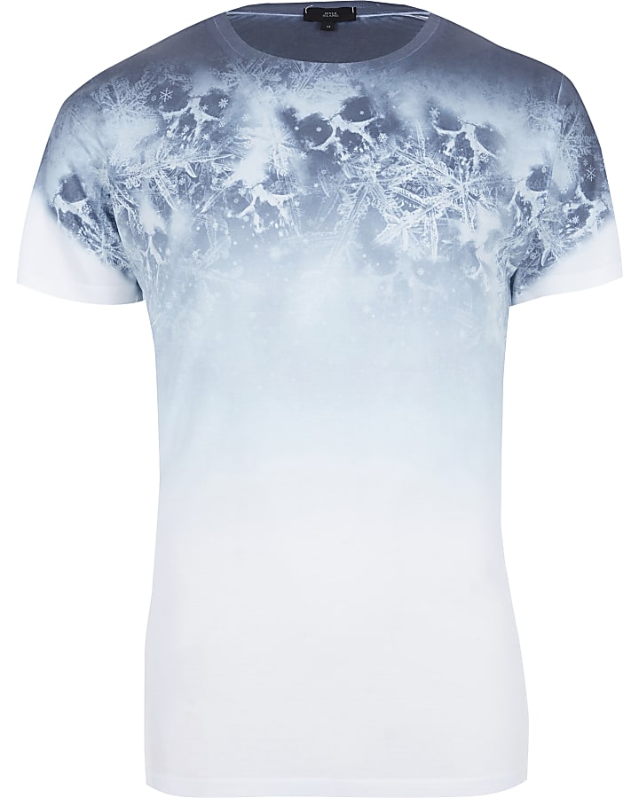 White snowflake skull fade print T-shirt