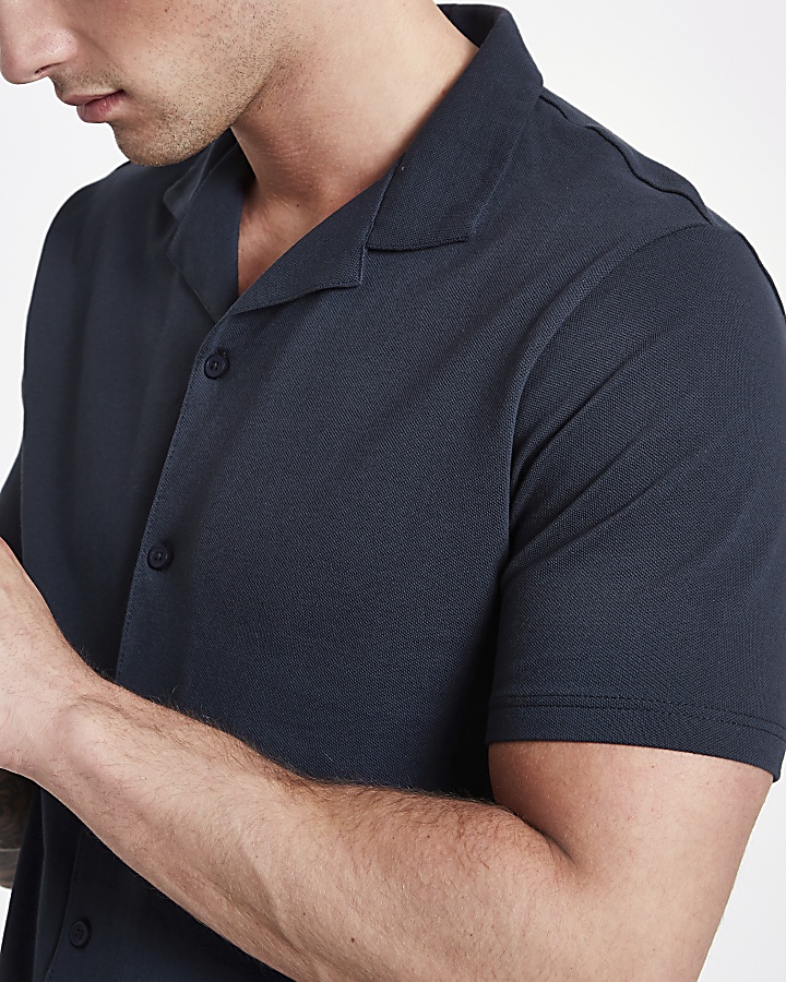 Navy pique short sleeve slim fit revere shirt