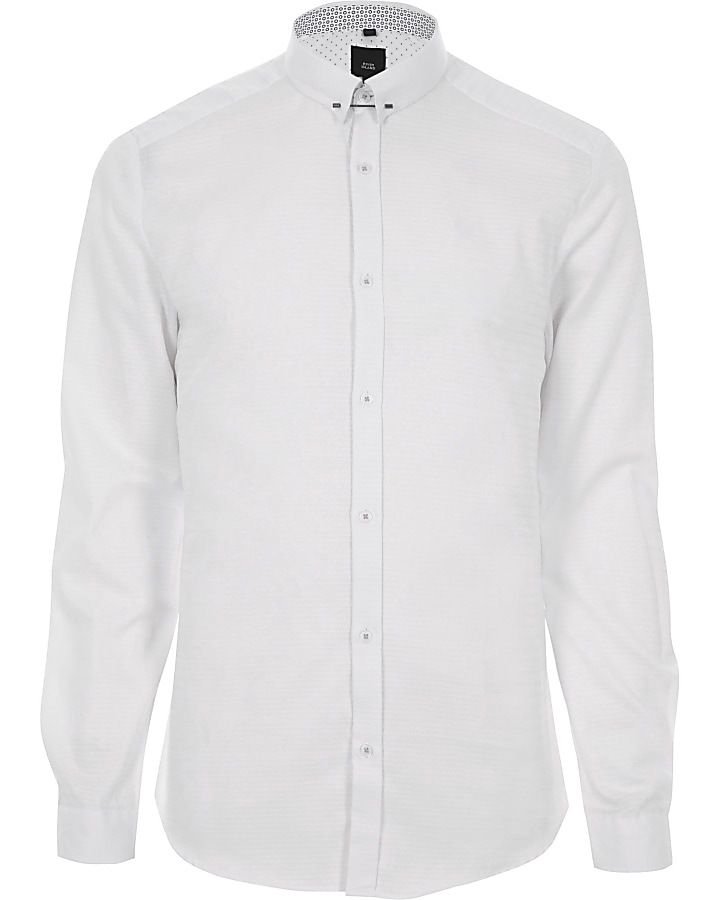 White jacquard metal bar collar shirt