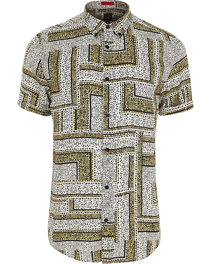 Grey and yellow tile print short sleeve shirt