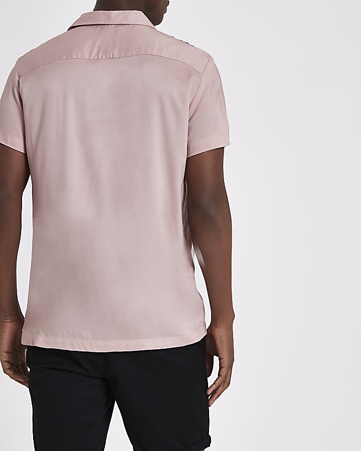 Pink tape short sleeve shirt