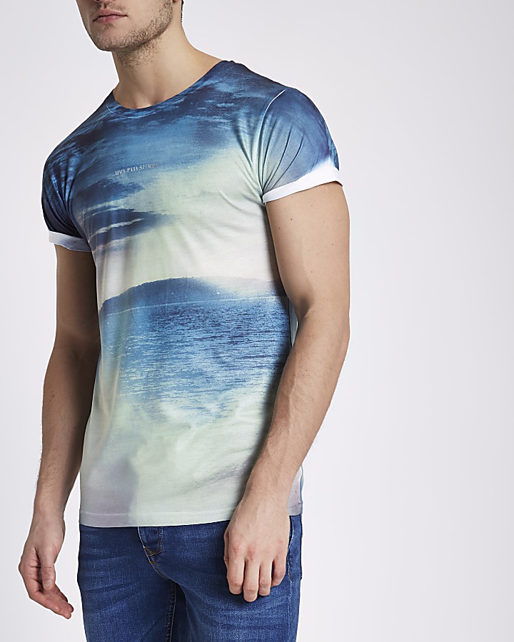 Blue landscape print rolled sleeve T-shirt