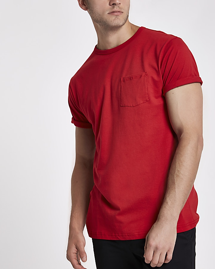 Red crew neck chest pocket T-shirt